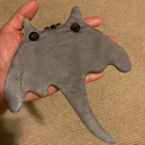 Unique hand made ray fish key chain coin purses - Picture 7 of 7